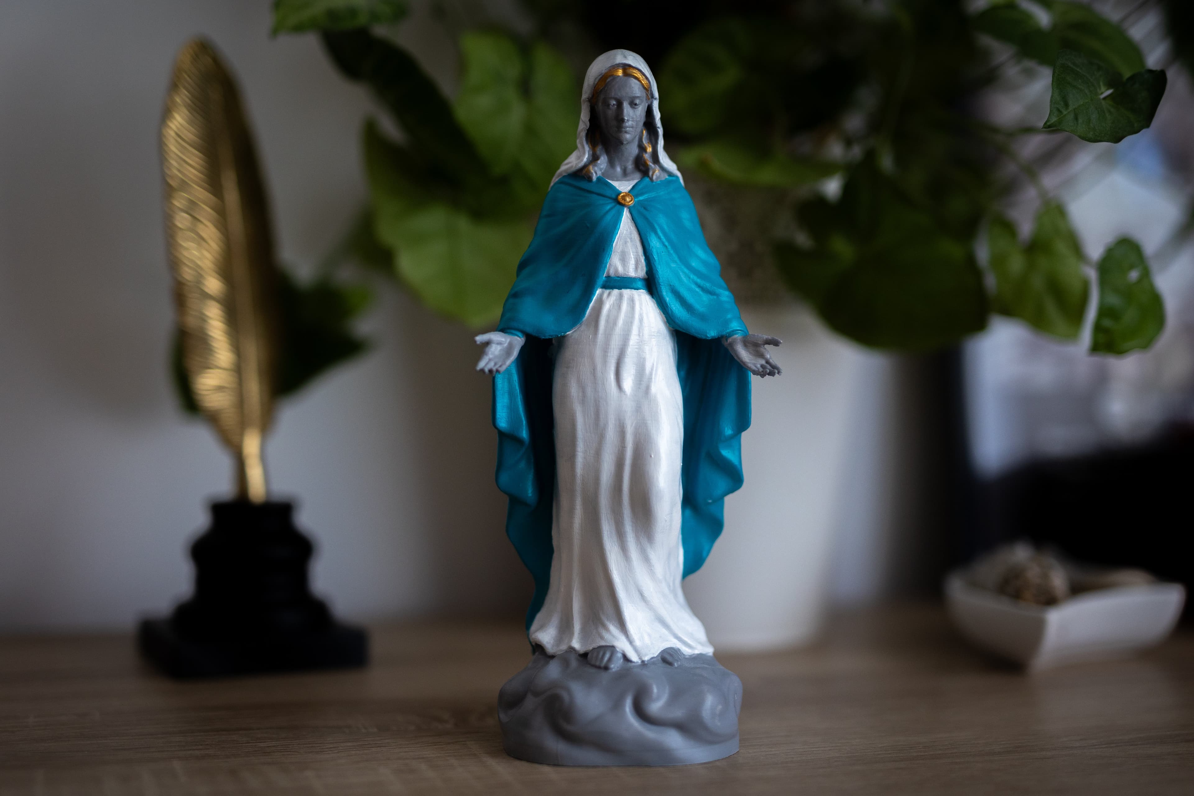 Plasma Harmonizer Statue — Virgin Mary (25 cm)